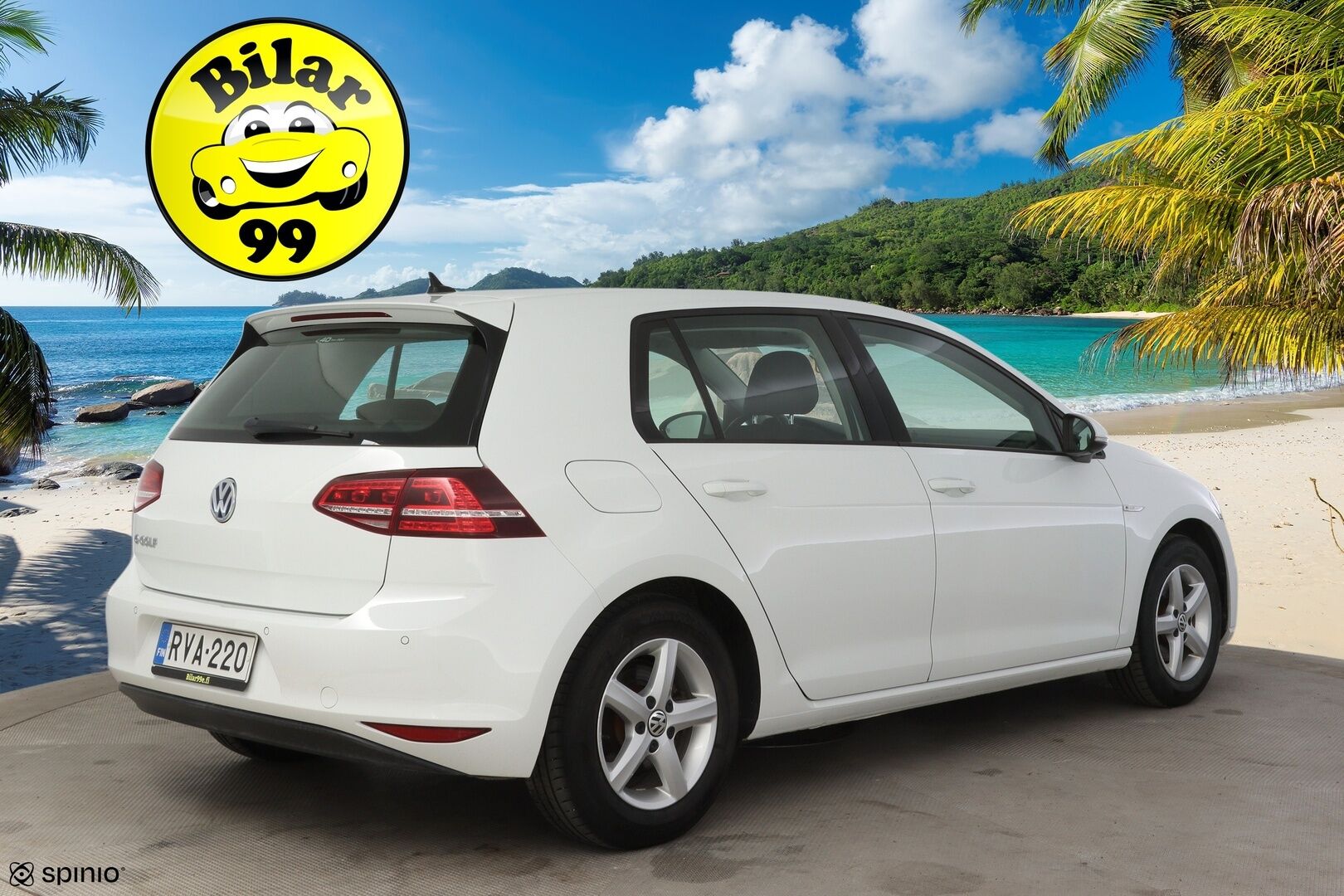 Volkswagen Golf 2015 GOLF Farmari (AC) 4ov A * / Adapt.vakkari / Tutkat / Navi / Todella hyvä yksilö! / * - Juuri katsastettu ja hyvällä pidolla pysynyt yksilö!! Kahdet hyvät merkkirenkaat! Juuri huollettu! Lämmitettävä tuulilasi sekä sivupeilit! 