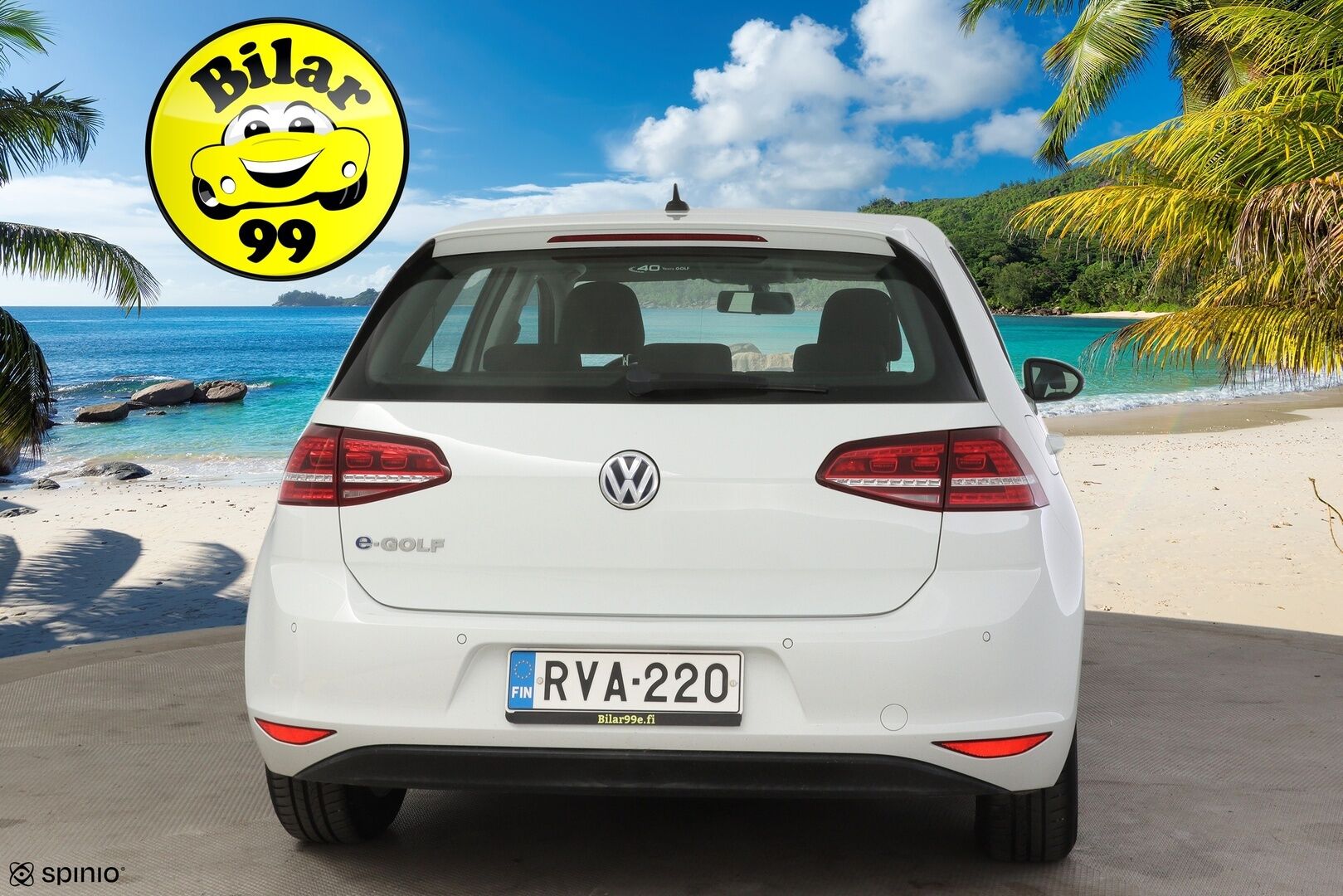 Volkswagen Golf 2015 GOLF Farmari (AC) 4ov A * / Adapt.vakkari / Tutkat / Navi / Todella hyvä yksilö! / * - Juuri katsastettu ja hyvällä pidolla pysynyt yksilö!! Kahdet hyvät merkkirenkaat! Juuri huollettu! Lämmitettävä tuulilasi sekä sivupeilit! 