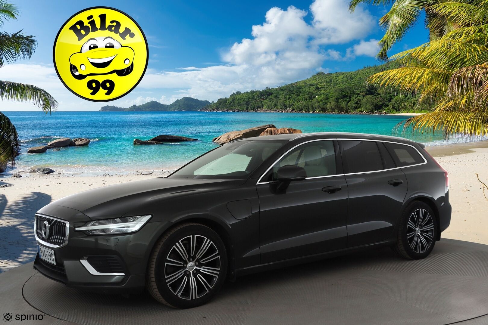 Volvo V60 2019 T8 AWD Inscription aut * ACC / P.kamera / Webasto / LED / Koukku / Panorama / Muistipenkki / Sporttinahat / KeylessGo * - Kahdet renkaat aluvanteilla / Merkkihuollettu