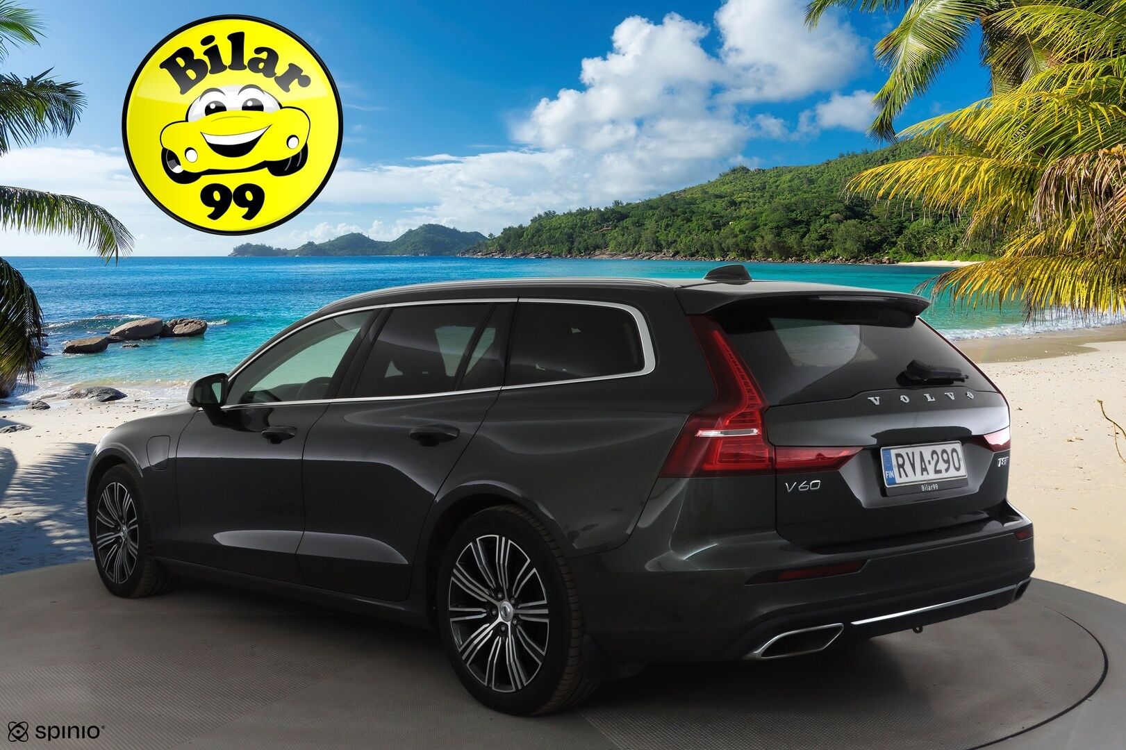 Volvo V60 2019 T8 AWD Inscription aut * ACC / P.kamera / Webasto / LED / Koukku / Panorama / Muistipenkki / Sporttinahat / KeylessGo * - Kahdet renkaat aluvanteilla / Merkkihuollettu