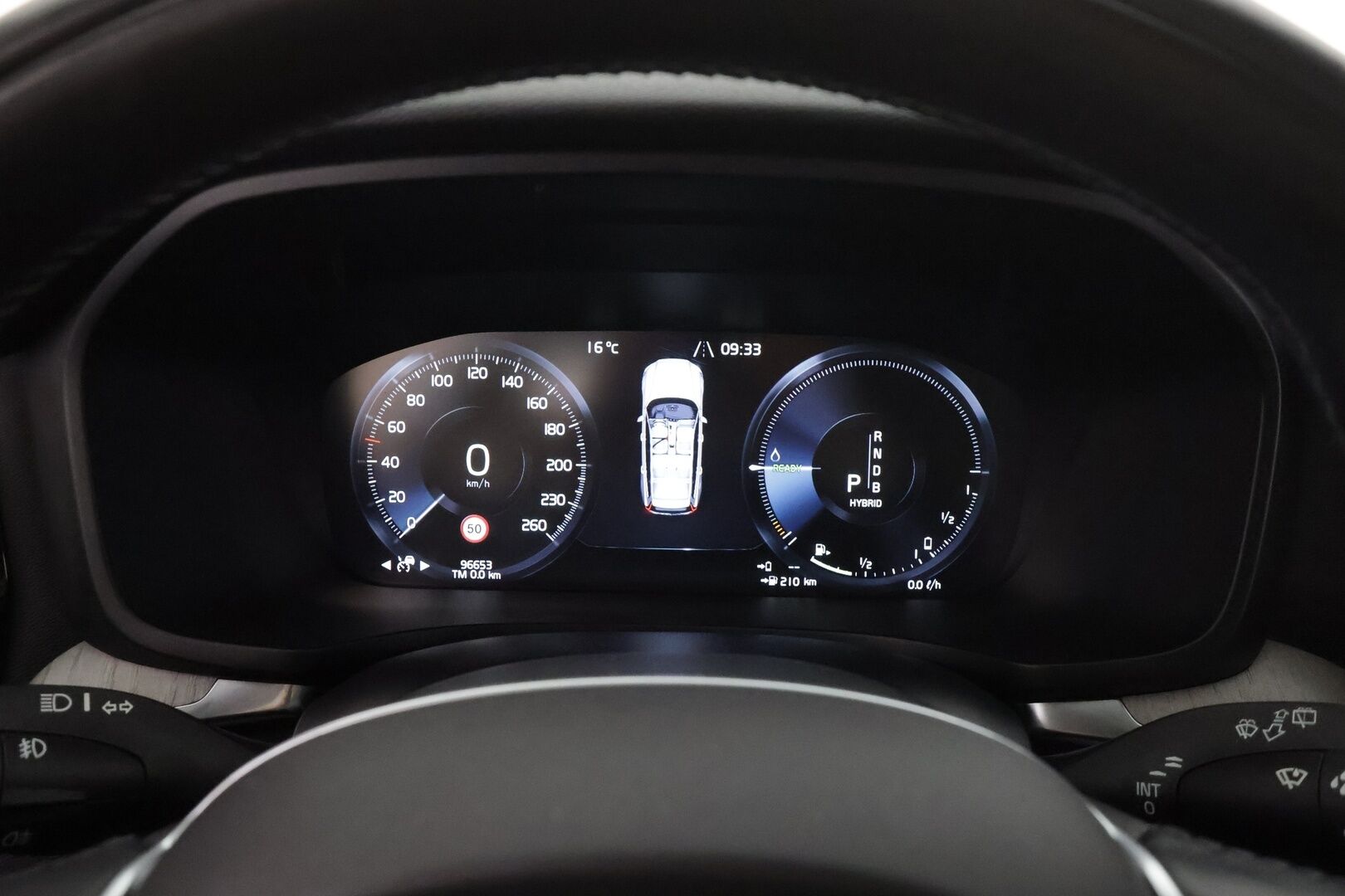 Volvo V60 2019 T8 AWD Inscription aut * ACC / P.kamera / Webasto / LED / Koukku / Panorama / Muistipenkki / Sporttinahat / KeylessGo * - Kahdet renkaat aluvanteilla / Merkkihuollettu - HULLUT AVAJAISHULINAT KORKOTARJOUS 3,29 %