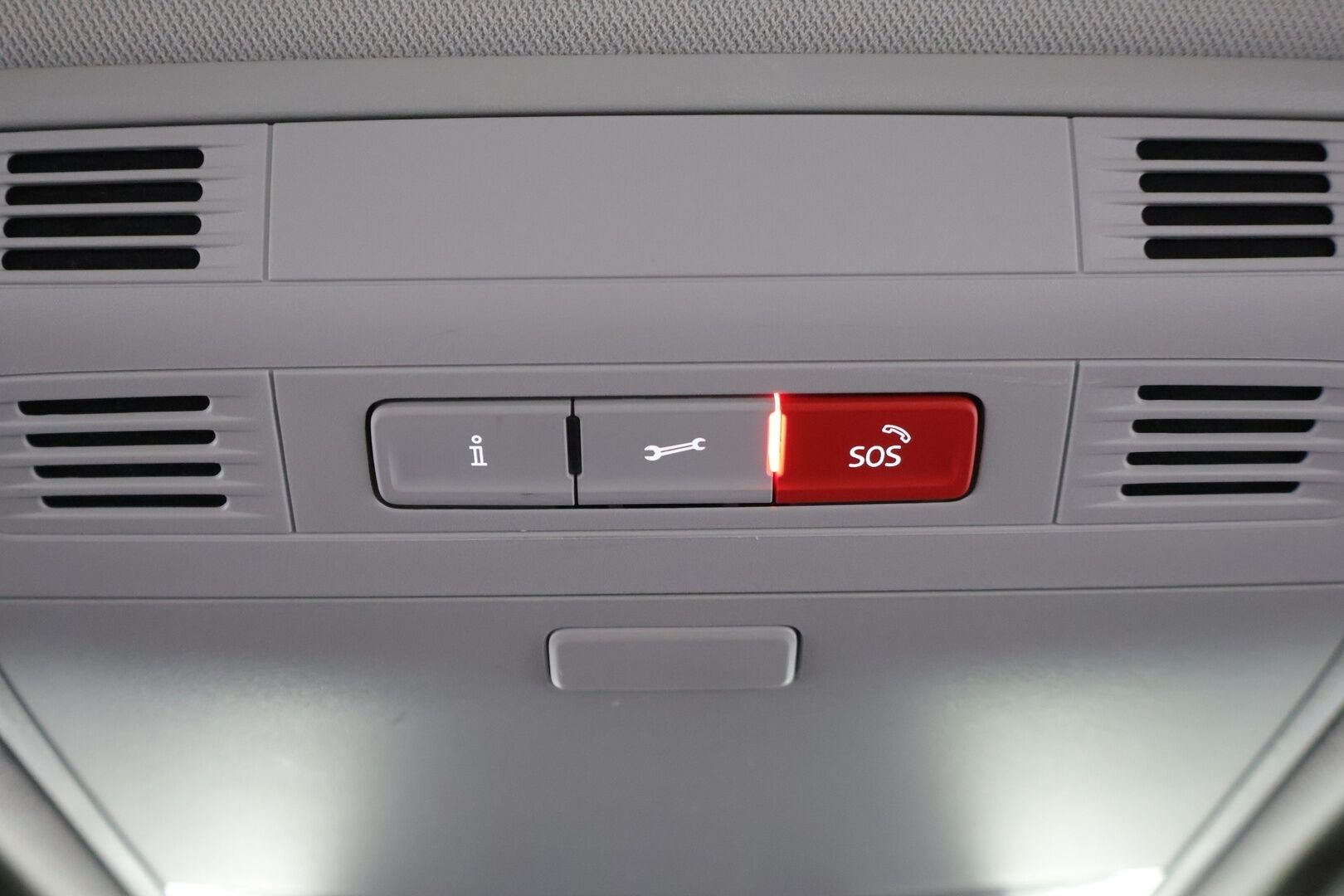 SKODA SUPERB 2020 Combi 1,4 TSI PHEV Ambition iV DSG Autom.**Navi / Tutkat / Led / App Connect!* - *Taloudellinen / Tilava / Mukava*