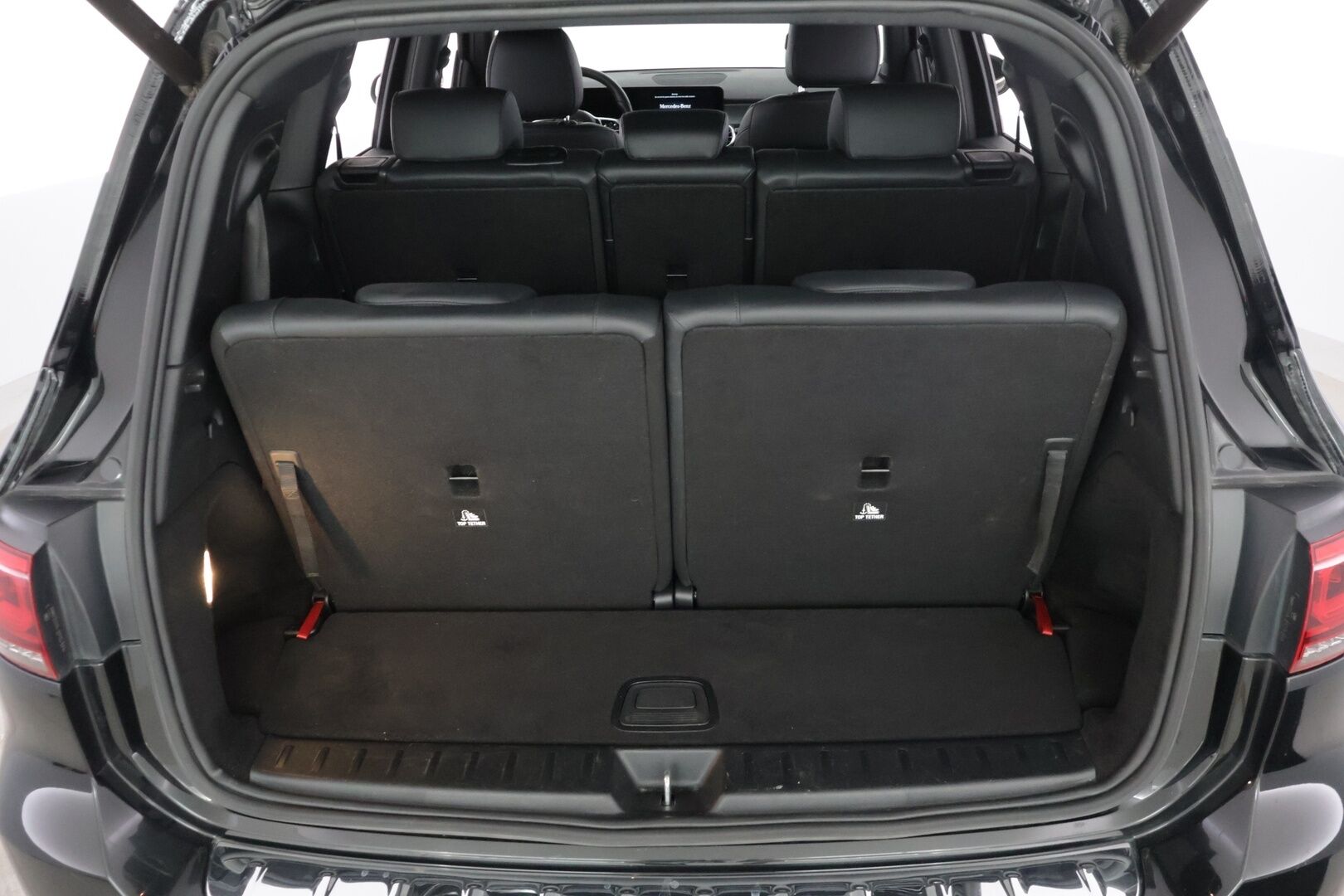 Mercedes-Benz EQB 2023 300 4MATIC Business - | Distronic + | Keyless | P-Kamera | 7-Paikkainen | ALV | Akku kuntotarkastettu