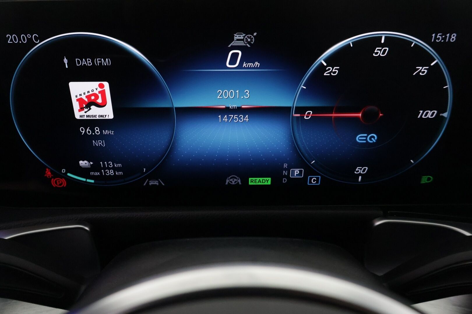 Mercedes-Benz EQB 2023 300 4MATIC Business - | Distronic + | Keyless | P-Kamera | 7-Paikkainen | ALV | Akku kuntotarkastettu