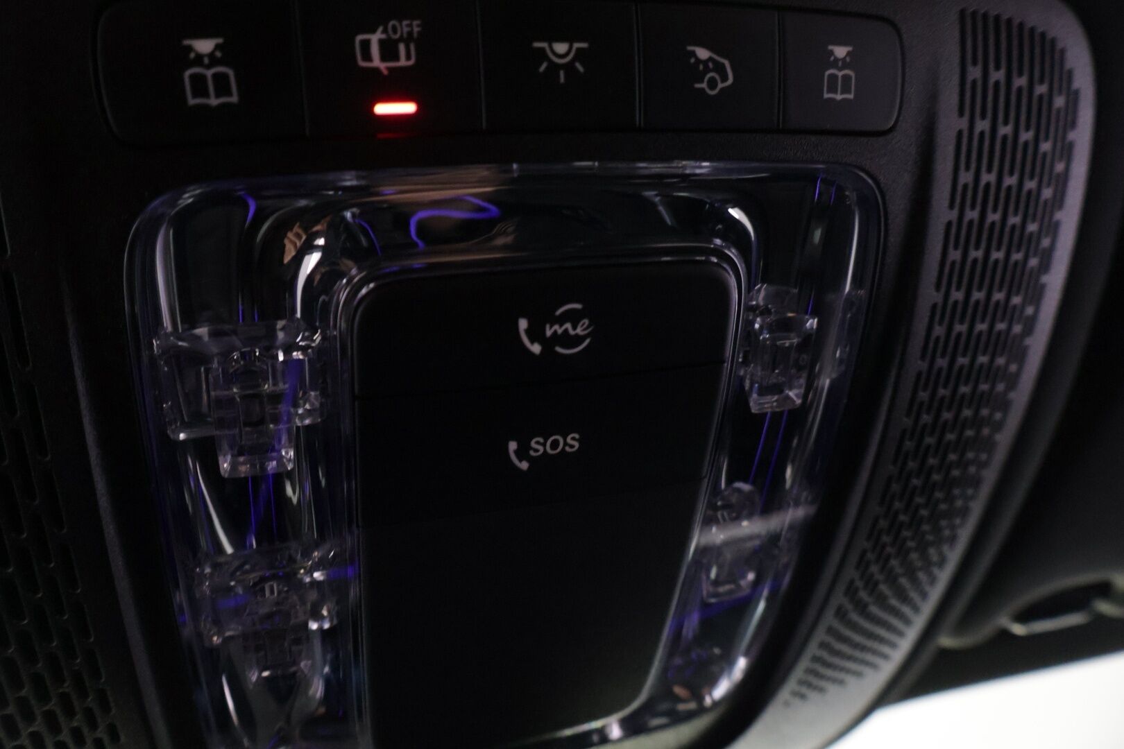 Mercedes-Benz EQB 2023 300 4MATIC Business - | Distronic + | Keyless | P-Kamera | 7-Paikkainen | ALV | Akku kuntotarkastettu