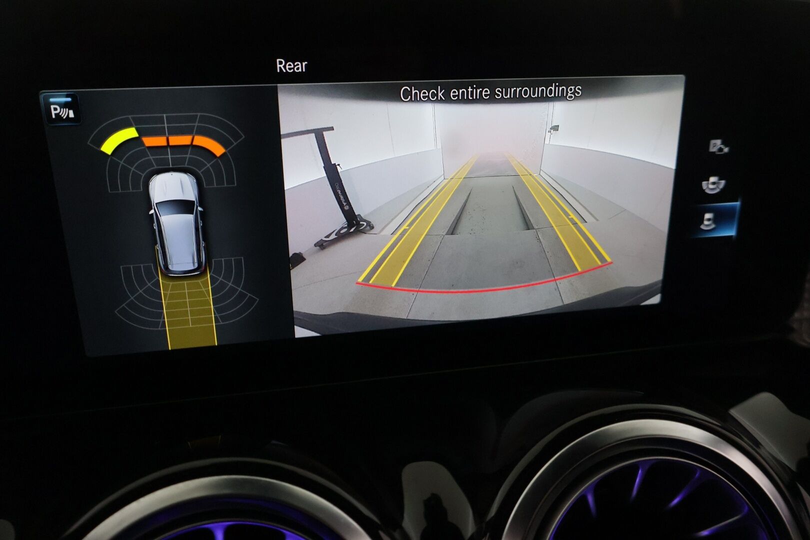 Mercedes-Benz EQB 2023 300 4MATIC Business - | Distronic + | Keyless | P-Kamera | 7-Paikkainen | ALV | Akku kuntotarkastettu