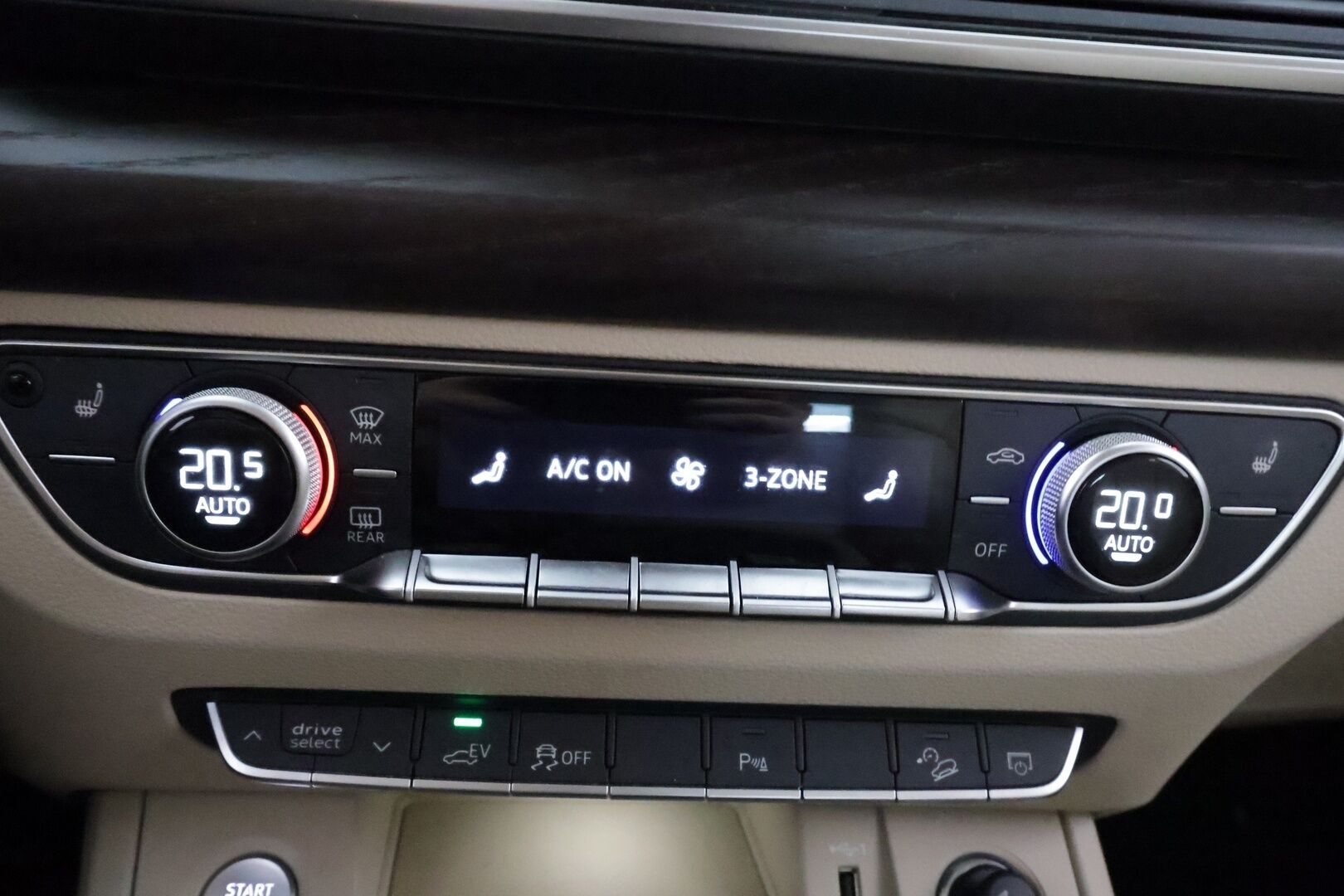 Audi Q5 2023 S line 50 TFSI e 220 kW quattro S tronic - | ACC | Koukku | Muistipenkki | Sporttinahat | Matrix | Ilma-alusta | Ambient light | Active Lane Assist | BSM | P.kamera | 1-om suomiauto | Merkkihuollot |