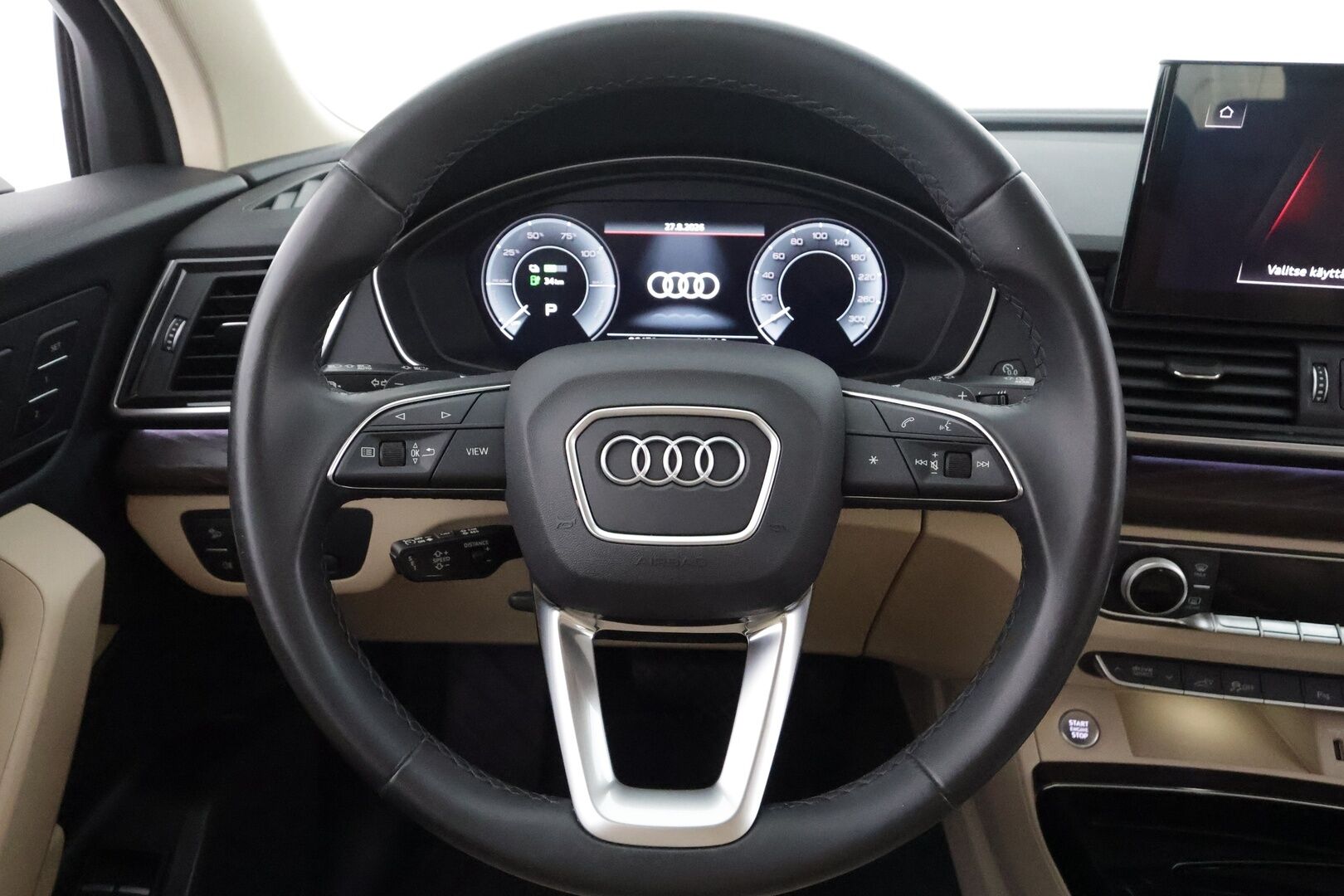 Audi Q5 2023 S line 50 TFSI e 220 kW quattro S tronic - | ACC | Koukku | Muistipenkki | Sporttinahat | Matrix | Ilma-alusta | Ambient light | Active Lane Assist | BSM | P.kamera | 1-om suomiauto | Merkkihuollot |