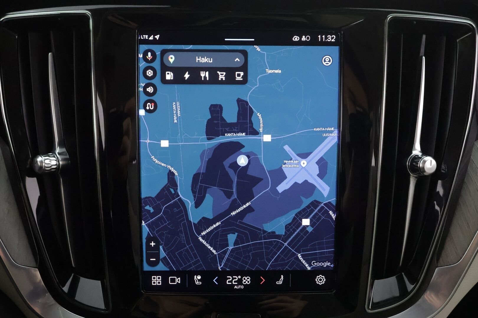 Volvo V60 2023 T6 AWD Long Range Core aut * ACC / P.kamera / LED / Navi / Koukku / Vaaleat nahat / Facelift * - 1.Om Suomi-auto / Kahdet renkaat aluvanteilla