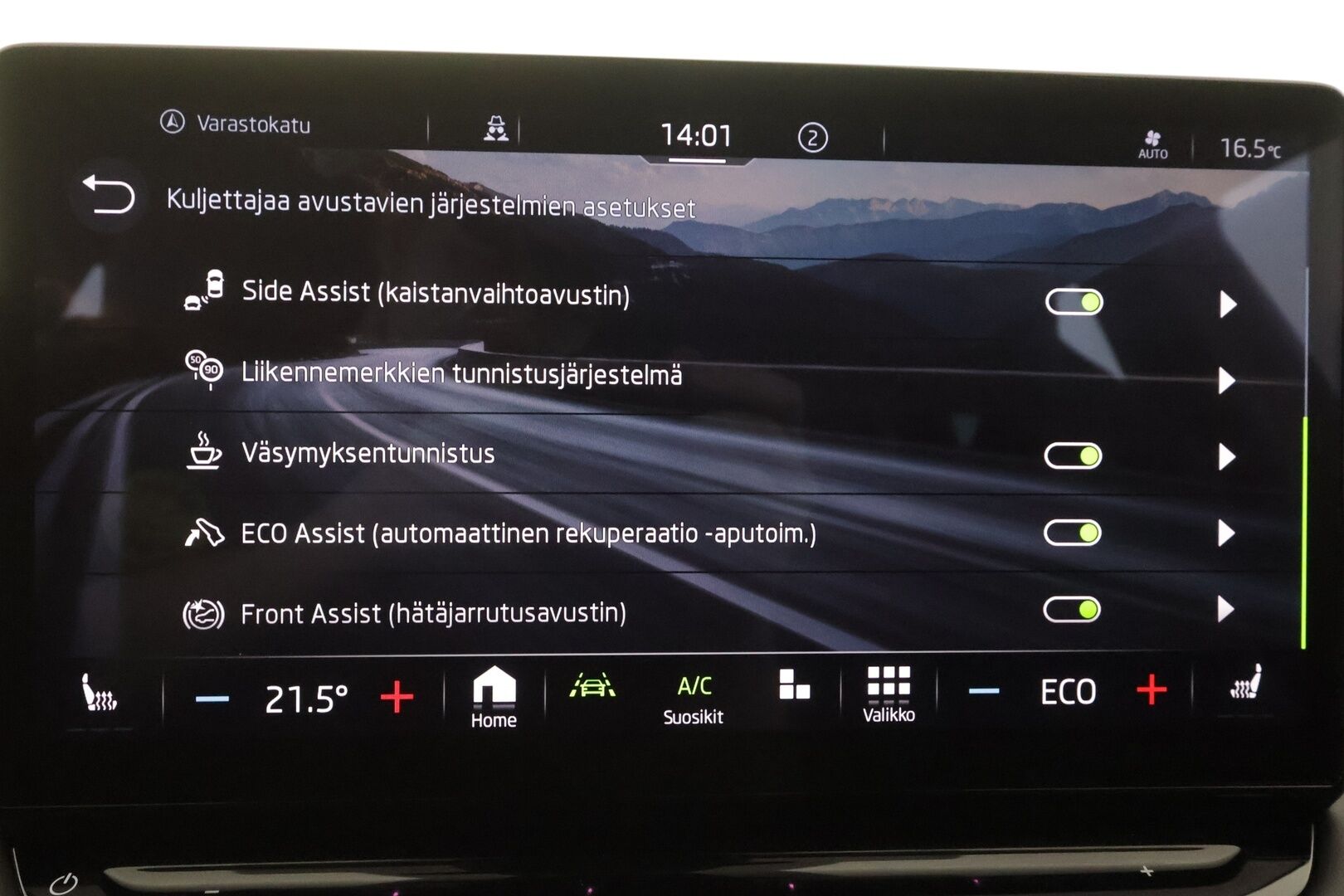 Skoda Enyaq 2023 80 SportLine iV - | ILP | Koukku | ACC | Matrix-LED | P.Kamera | Muistipenkki | Navi | Kaistavahti | Keyless | Merkkihuollot | Kahdet renkaat | Suomi-auto |