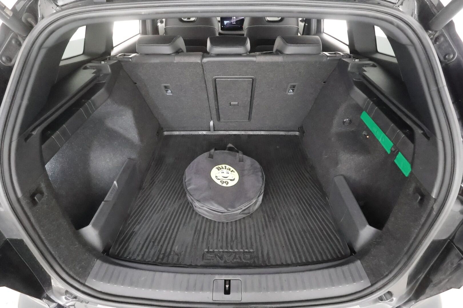 Skoda Enyaq 2023 80 SportLine iV - | ILP | Koukku | ACC | Matrix-LED | P.Kamera | Muistipenkki | Navi | Kaistavahti | Keyless | Merkkihuollot | Kahdet renkaat | Suomi-auto |
