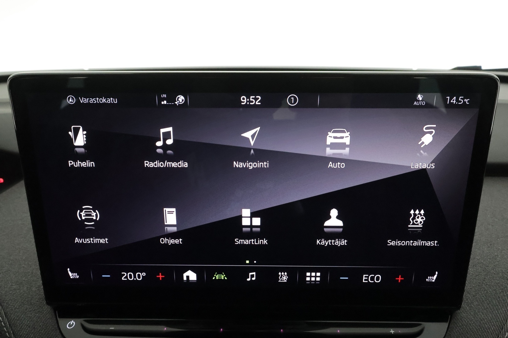 Skoda Enyaq 2023 60 iV * ACC / LED / Koukku / ILP / P.Kamera / Muistipenkki / Apple&Android / Keyless * - Merkkihuollot / Akku kuntotarkastettu / Kahdet renkaat aluvanteilla / Suomi-auto