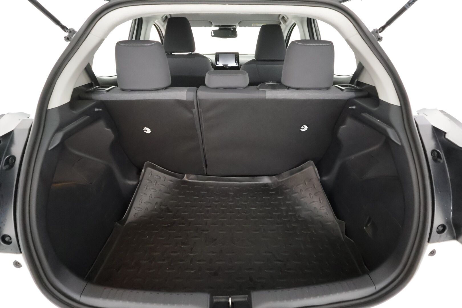Toyota Yaris 2023 1,5 Hybrid Active - | ACC | P.Kamera | Kaistavahti | Navi | Keyless | Apple&Android | Suomi-auto | Kahdet renkaat | - KORKO VAIN 3,99 %