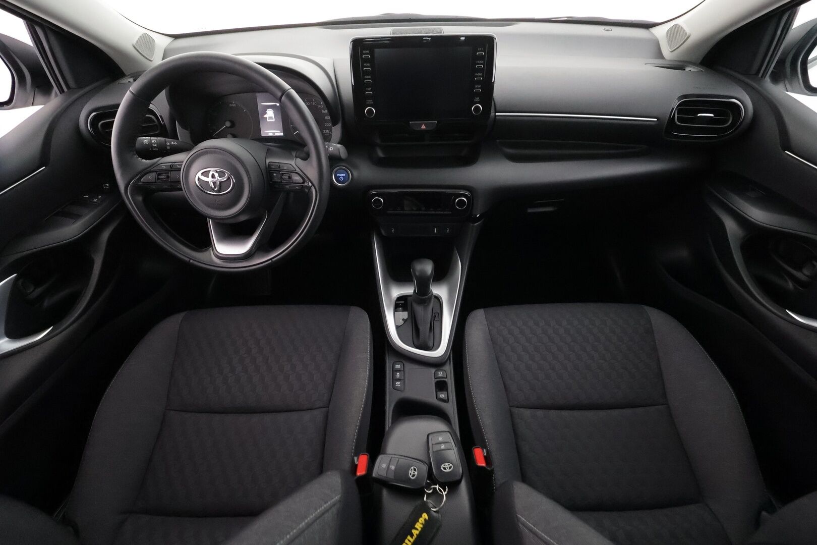 Toyota Yaris 2023 1,5 Hybrid Active - | ACC | P.Kamera | Kaistavahti | Navi | Keyless | Apple&Android | Suomi-auto | Kahdet renkaat | - KORKO VAIN 3,99 %