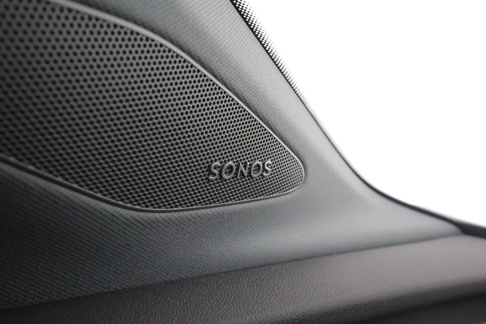 Audi Q4 e-tron 2023 45 e-tron quattro - | ACC | ILP | SONOS | Sporttipenkit | Ambient Light | P.kamera | Sähk. takaluukku | Navi | Digimittaristo | BSM | Kaistavahti | 1-om suomiauto | ALV | 