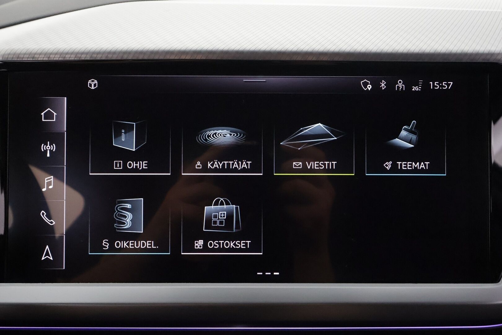 Audi Q4 e-tron 2023 45 e-tron quattro - | ACC | ILP | SONOS | Sporttipenkit | Ambient Light | P.kamera | Sähk. takaluukku | Navi | Digimittaristo | BSM | Kaistavahti | 1-om suomiauto | ALV | 