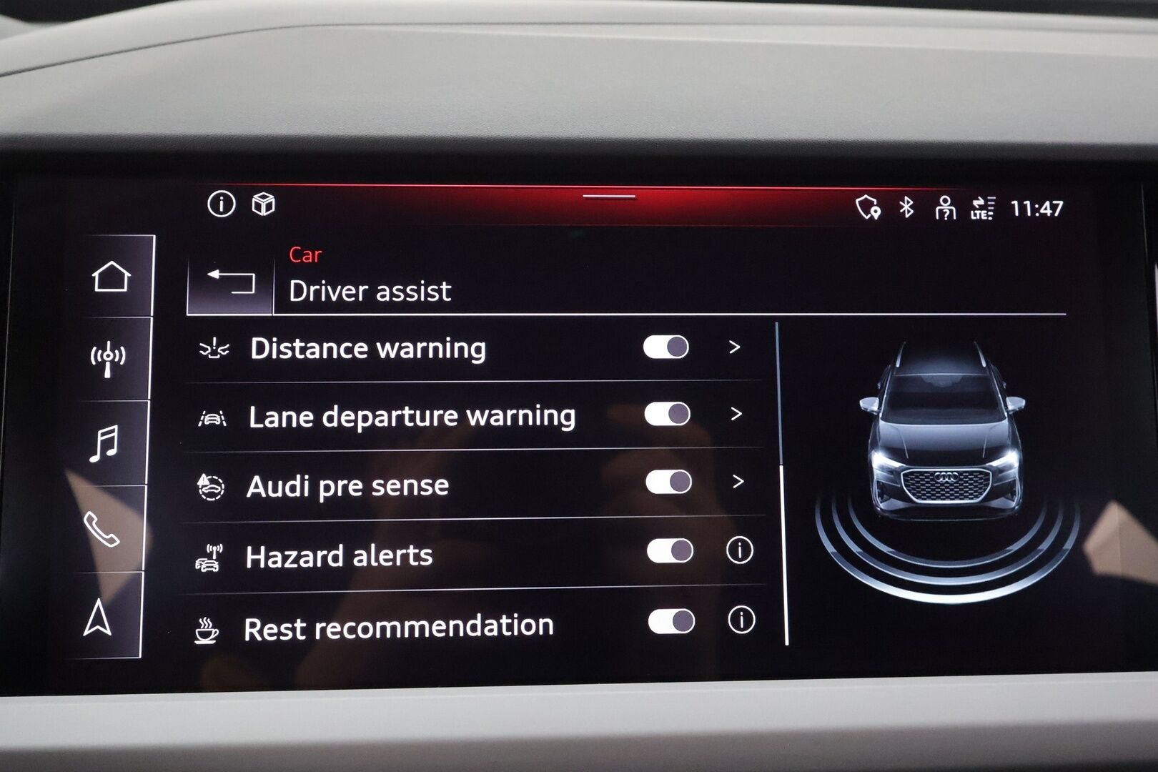 Audi Q4 e-tron 2023 40 e-tron * ACC / ILP / Kaistavahti / P.Kamera / Navi / LED / Sporttipenkit / Sähköluukku / Digimittaristo * - 1.Om Suomi-auto / Akku kuntotarkastettu / Kahdet renkaat aluvanteilla / Merkkihuollettu - HULLUT AVAJAISHULINAT KORKOTARJOUS 3,29 %