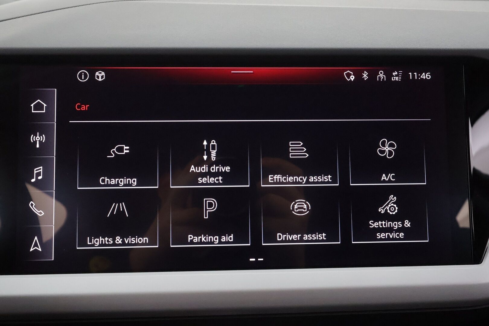 Audi Q4 e-tron 2023 40 e-tron * ACC / ILP / Kaistavahti / P.Kamera / Navi / LED / Sporttipenkit / Sähköluukku / Digimittaristo * - 1.Om Suomi-auto / Akku kuntotarkastettu / Kahdet renkaat aluvanteilla / Merkkihuollettu - HULLUT AVAJAISHULINAT KORKOTARJOUS 3,29 %