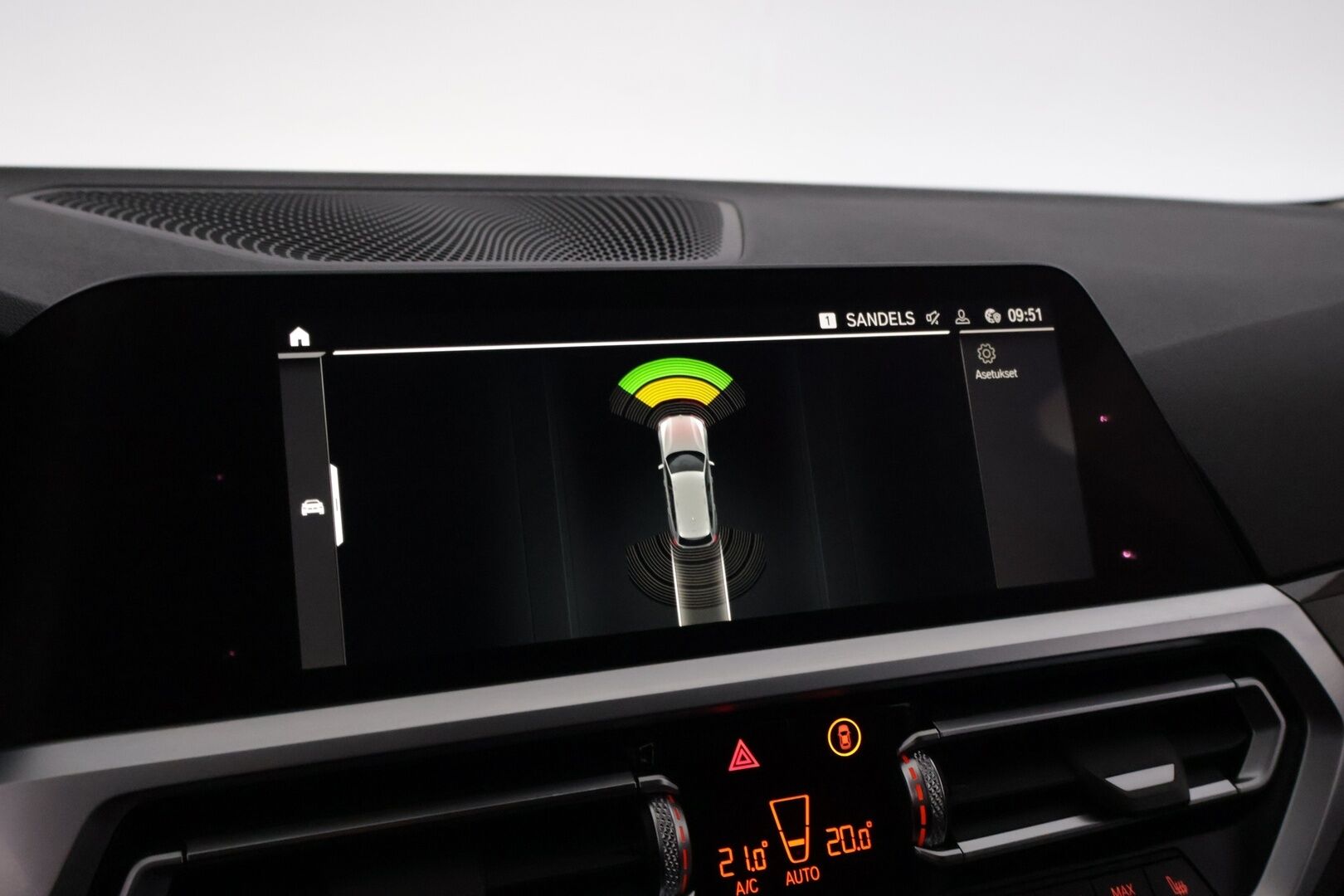 BMW 320 2020 G21 Touring A xDrive Business Sportline *Sporttipenkit / Koukku / Navi / Kaistavahti / S.Luukku / Vakionopeudensäädin* - *Kahdet asialliset renkaat / Fiksut huollot!!*