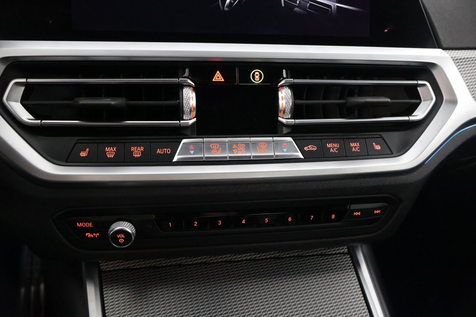 BMW 330 2020 G20 Sedan 330e A Charged Edition M Sport *Blow-By Heater / Digimittaristo / Hifi / Muistipenkit / Comfort Access*