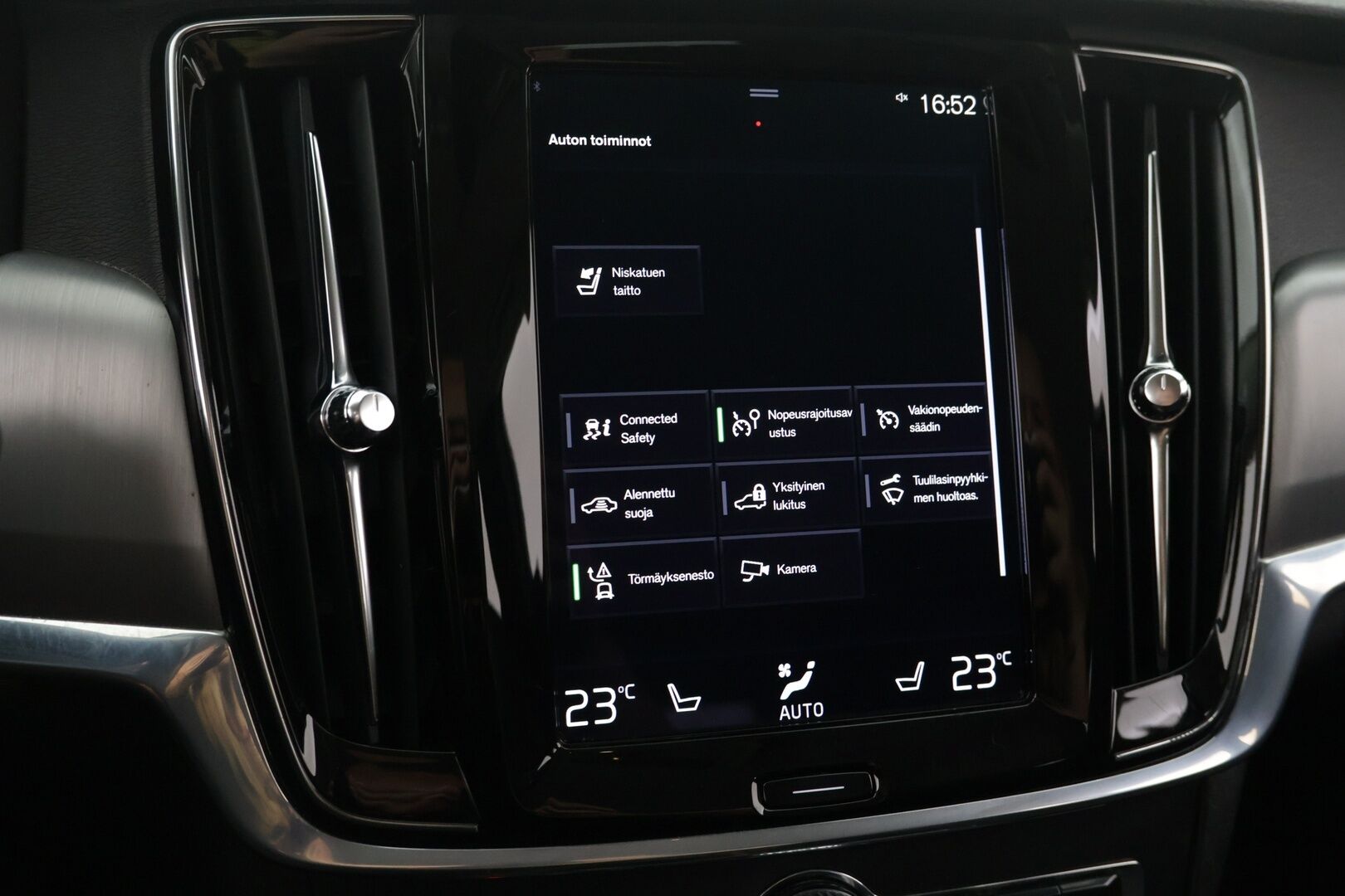 Volvo V90 2020 T8 AWD Twin-Engine Momentum aut *Webasto / Pilot Assist / VOC / ACC / Koukku* - | Webasto | Pilot Assist | VOC | ACC | Vetooukku |