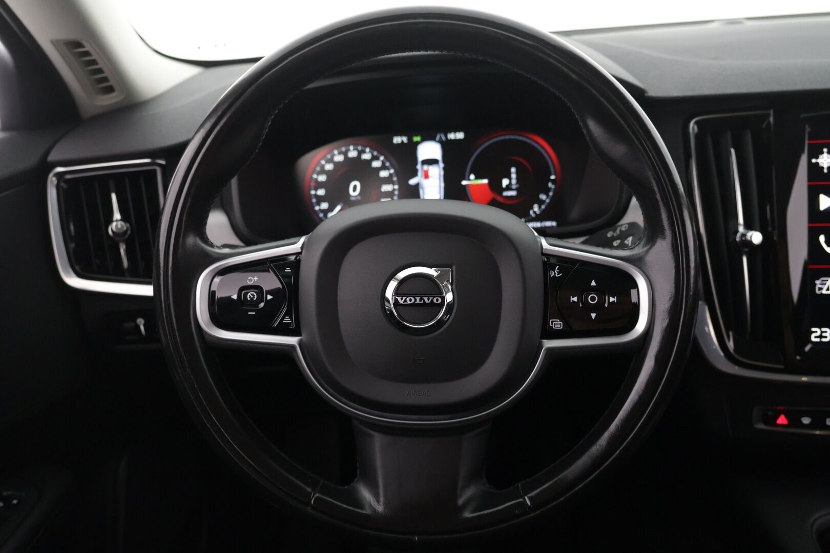 Volvo V90 2020 T8 AWD Twin-Engine Momentum aut *Webasto / Pilot Assist / VOC / ACC / Koukku* - | Webasto | Pilot Assist | VOC | ACC | Vetooukku |