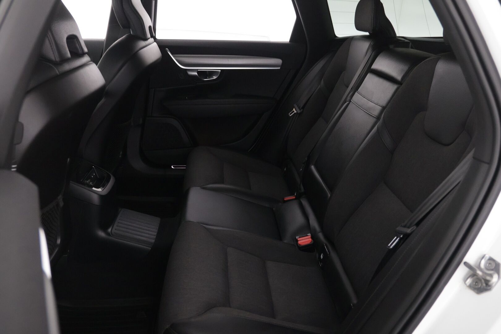 Volvo V90 2020 T8 AWD Twin-Engine Momentum aut *Webasto / Pilot Assist / VOC / ACC / Koukku* - | Webasto | Pilot Assist | VOC | ACC | Vetooukku |