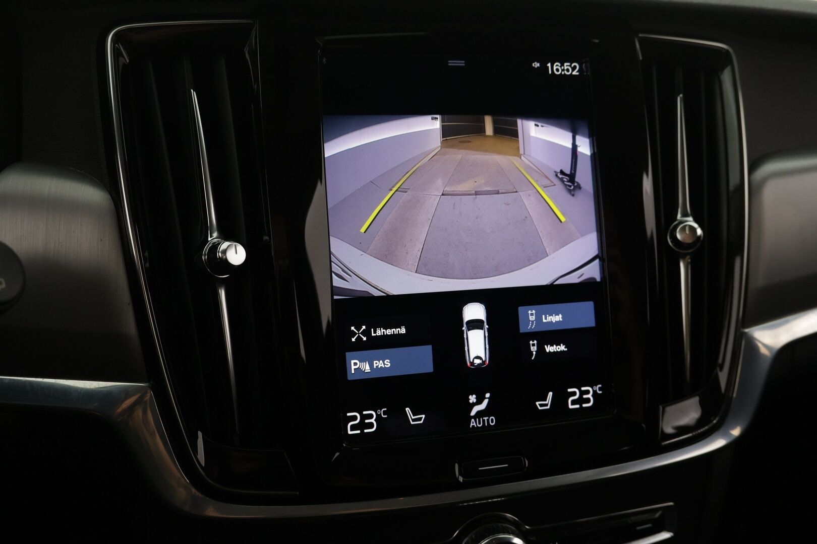 Volvo V90 2020 T8 AWD Twin-Engine Momentum aut *Webasto / Pilot Assist / VOC / ACC / Koukku* - | Webasto | Pilot Assist | VOC | ACC | Vetooukku |