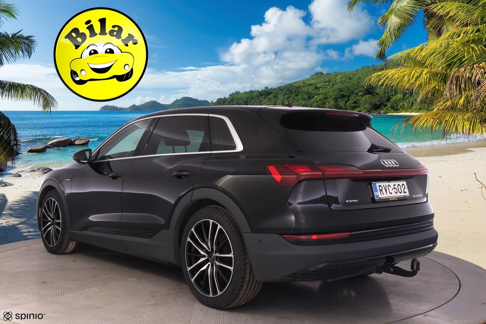 AUDI E-TRON 2020 e-tron 50 *Digimittaristo / Navi / S-Luukku / Koukku / LED* - Juuri huollettu / Merkkiliikkeen huoltohistoria / Huippu nastarenkaat / Koukullinen