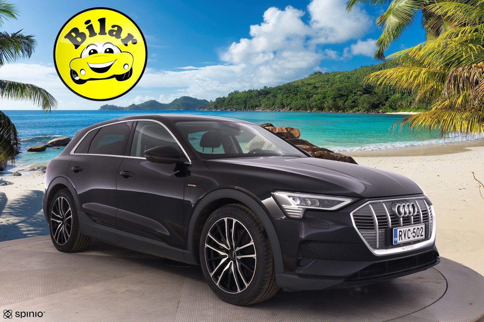 AUDI E-TRON 2020 e-tron 50 *Digimittaristo / Navi / S-Luukku / Koukku / LED* - Juuri huollettu / Merkkiliikkeen huoltohistoria / Huippu nastarenkaat / Koukullinen