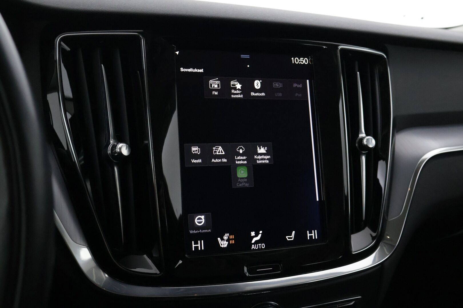 Volvo V60 2020 T6 TwE AWD Momentum aut *Webasto / VOC / Pilot Assist / Adapt. vakkari* - Kahdet renkaat / Jakopää tehty