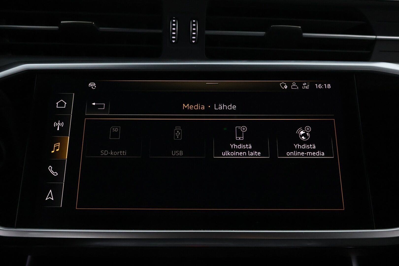 Audi A7 2020 Business Sport 55 TFSI e quattro S tronic S-Line *  Bang & Olufsen 3D / Adapt.Vakkari / Koukku / Matrix LED / Night Vision / Nahka-Alcantara - Akku kuntotarkastettu / ALV / 360-Kamera / Supervarusteltu! - HULLU BLACKWEEK KORKOTARJOUS 2,49%