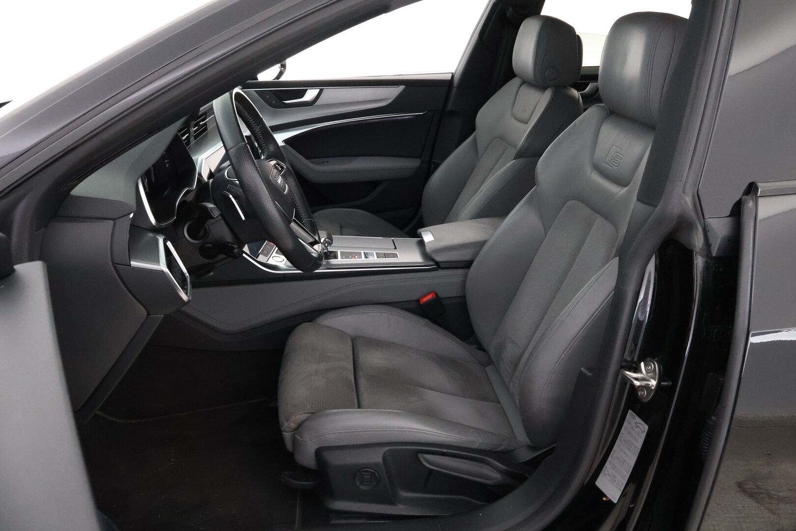 Audi A7 2020 Business Sport 55 TFSI e quattro S tronic S-Line *  Bang & Olufsen 3D / Adapt.Vakkari / Koukku / Matrix LED / Night Vision / Nahka-Alcantara - Akku kuntotarkastettu / ALV / 360-Kamera / Supervarusteltu! - HULLU BLACKWEEK KORKOTARJOUS 2,49%