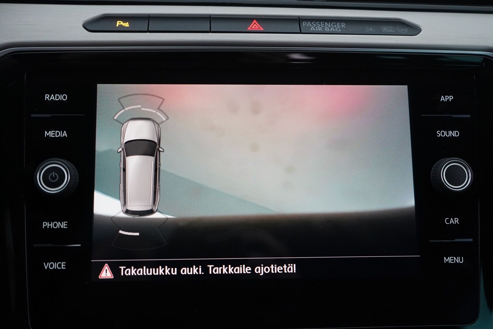 Volkswagen Passat 2018 Variant GTE Plug-In Hybrid 160 kW (218 hv) DSG-automaatti *ACC / Kamera / Koukku / Weba / ergoComfort* - Kahdet renkaat alumiinivantein / Juuri huollettu / Seuraava katsastus 23.7.2027 / Akku kuntotarkastettu - HULLU BLACKWEEK KORKOTARJOUS 2,49%