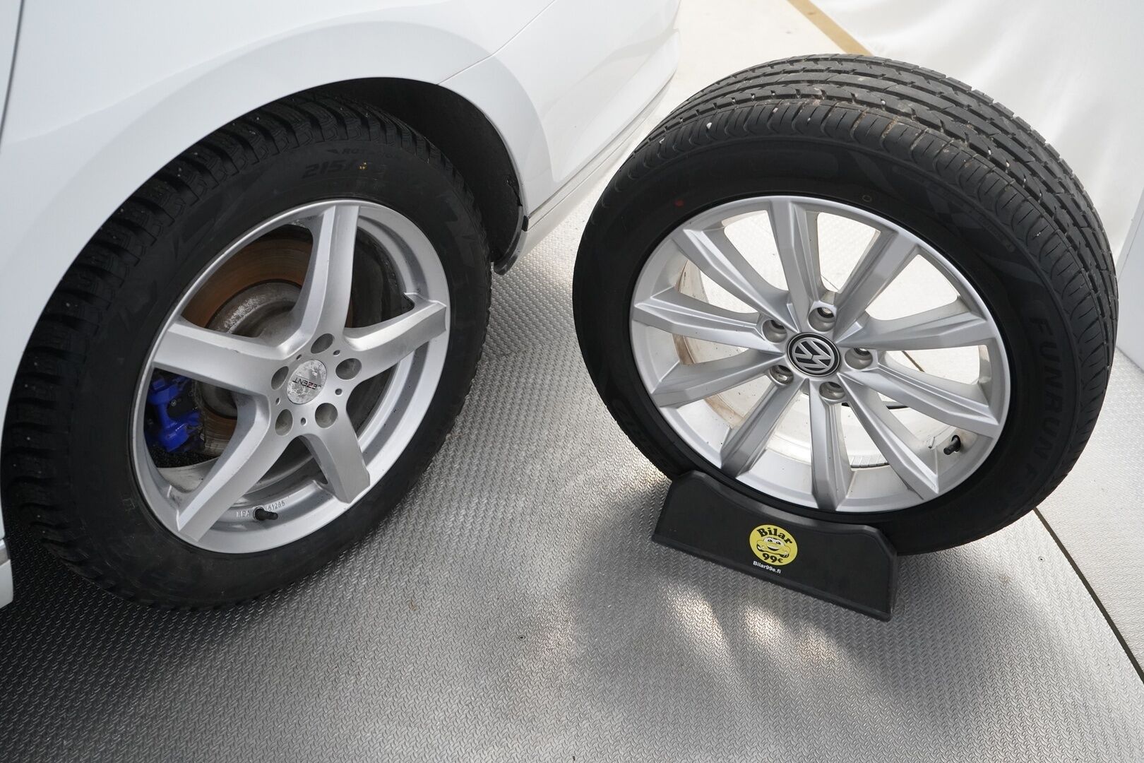 Volkswagen Passat 2018 Variant GTE Plug-In Hybrid 160 kW (218 hv) DSG-automaatti *ACC / Kamera / Koukku / Weba / ergoComfort* - Kahdet renkaat alumiinivantein / Juuri huollettu / Seuraava katsastus 23.7.2027 / Akku kuntotarkastettu - HULLU BLACKWEEK KORKOTARJOUS 2,49%