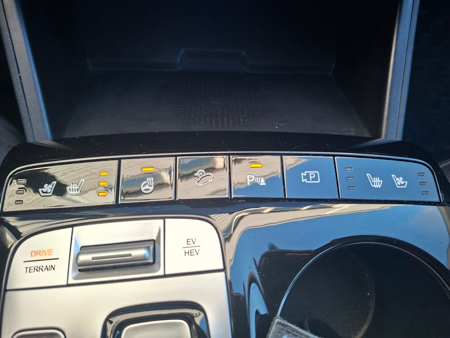 Hyundai Tucson 2022 1,6 T-GDI 265 hv Plug-in 4WD 6AT Style MY22 - Vetokoukku | ACC | Krell Audio | Lohko&Sisäpistoke | Ilmastoidut Sähkönahat | Peruutuskamera | BLIS | Adapt.LED | SUPERVARUSTEET!