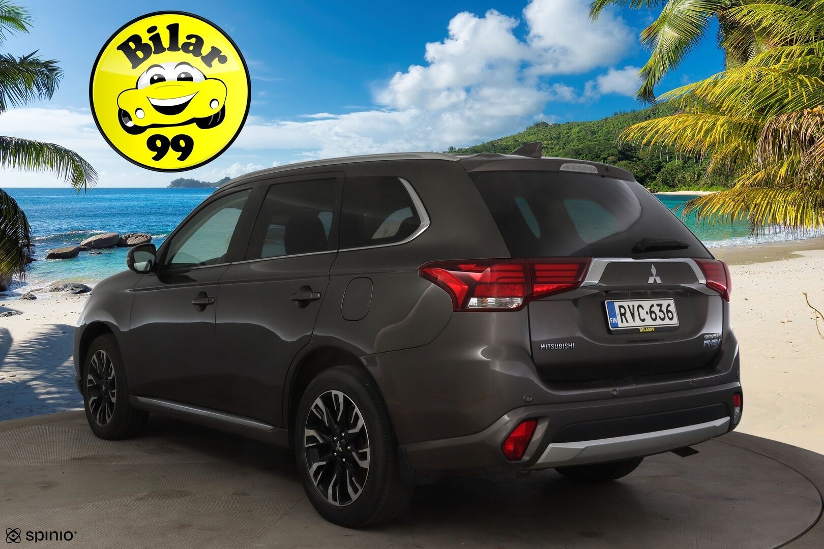 Mitsubishi Outlander PHEV 2017 Instyle 4WD 5P * 360-Kamera / Rockford / Adapt.Vakkari / Nahkasisusta / Sähkökontti / Lämmitettävä tuulilasi * - Merkkihuollettu / 2x Renkaat & Vanteet / Kattoluukku / Ratinlämmitin / BLIS 