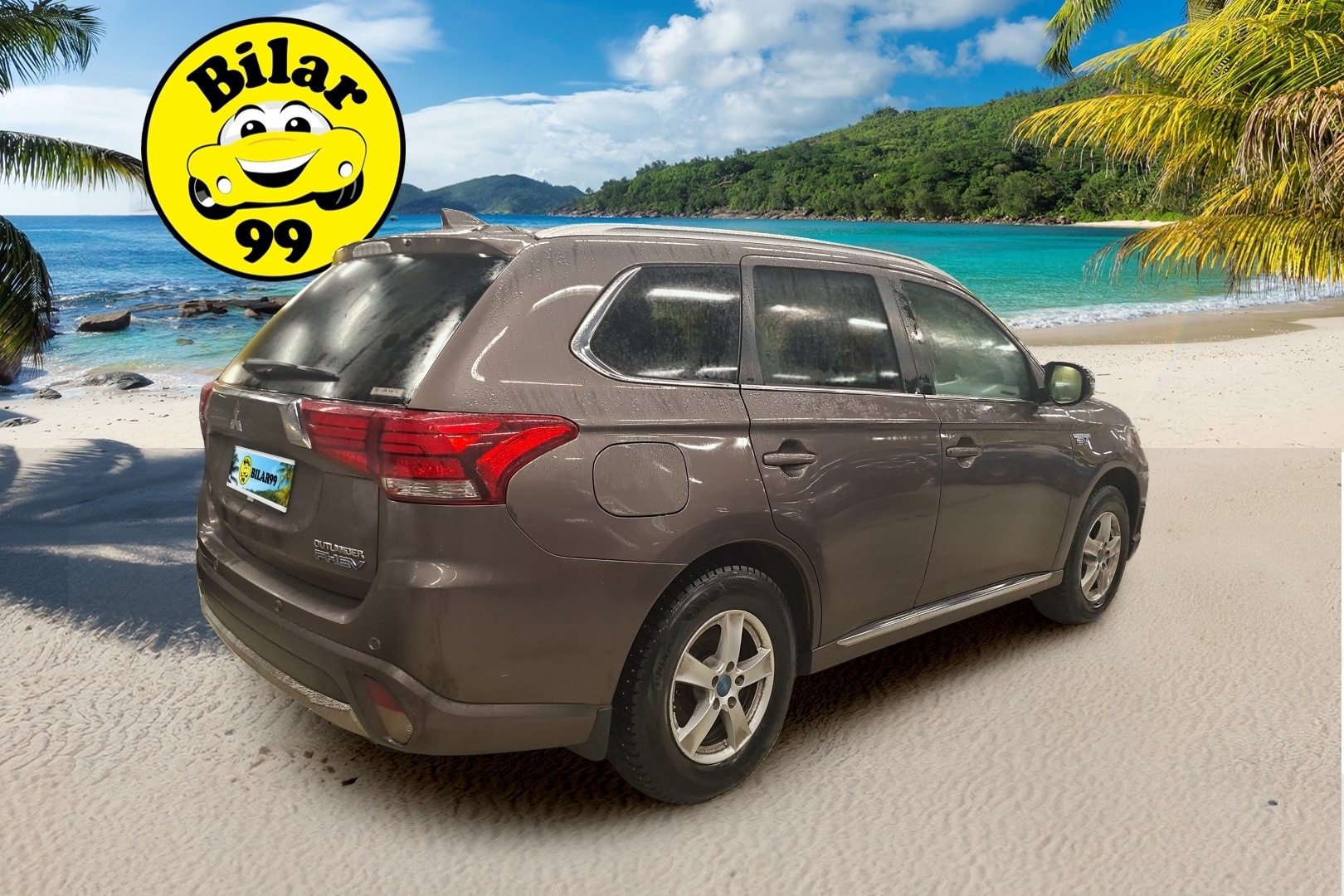 Mitsubishi Outlander PHEV 2017 Instyle 4WD 5P * 360-Kamera / Rockford / Adapt.Vakkari / Nahkasisusta / Sähkökontti / Lämmitettävä tuulilasi * - Merkkihuollettu / 2x Renkaat & Vanteet / Kattoluukku / Ratinlämmitin / BLIS - HULLU BLACKWEEK KORKOTARJOUS 2,49%