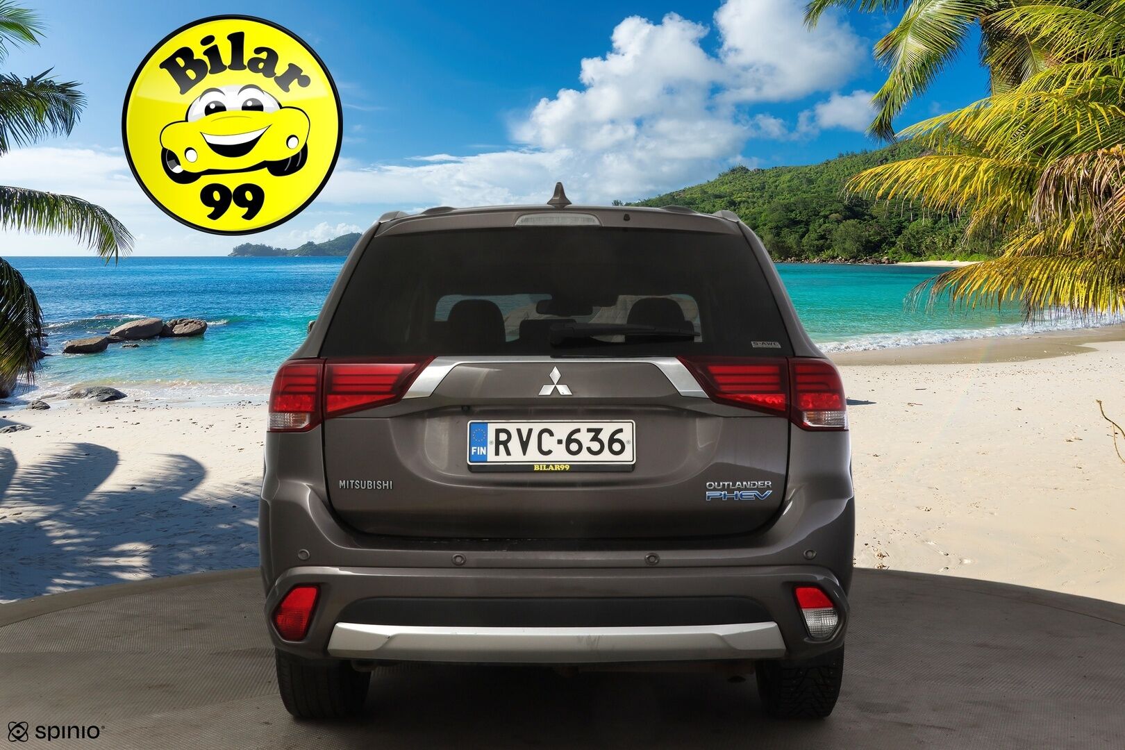 Mitsubishi Outlander PHEV 2017 Instyle 4WD 5P * 360-Kamera / Rockford / Adapt.Vakkari / Nahkasisusta / Sähkökontti / Lämmitettävä tuulilasi * - Merkkihuollettu / 2x Renkaat & Vanteet / Kattoluukku / Ratinlämmitin / BLIS 