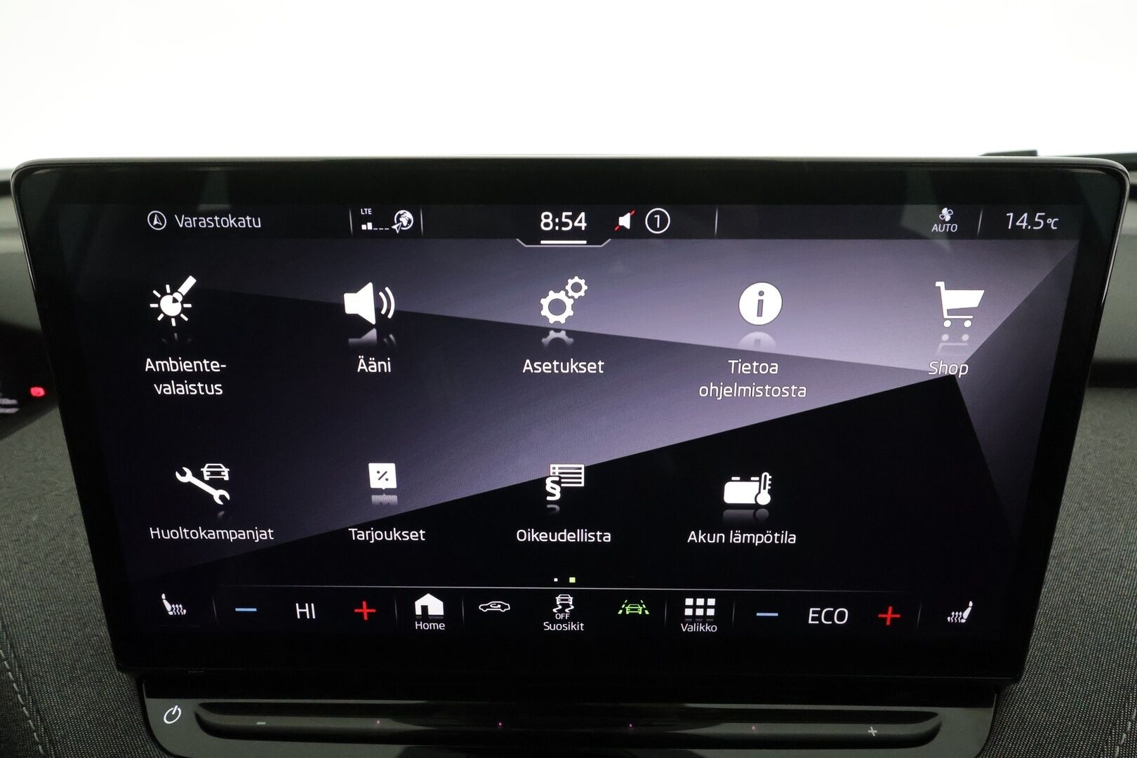 Skoda Enyaq 2022 60 iV *ACC / Matrix-LED / Koukku / Lisälämmitin / P.Kamera / Muistipenkki / Apple&Android / Keyless * - Merkkihuollettu / Akku kuntotarkastettu / Kahdet Renkaat / 2x Lataus