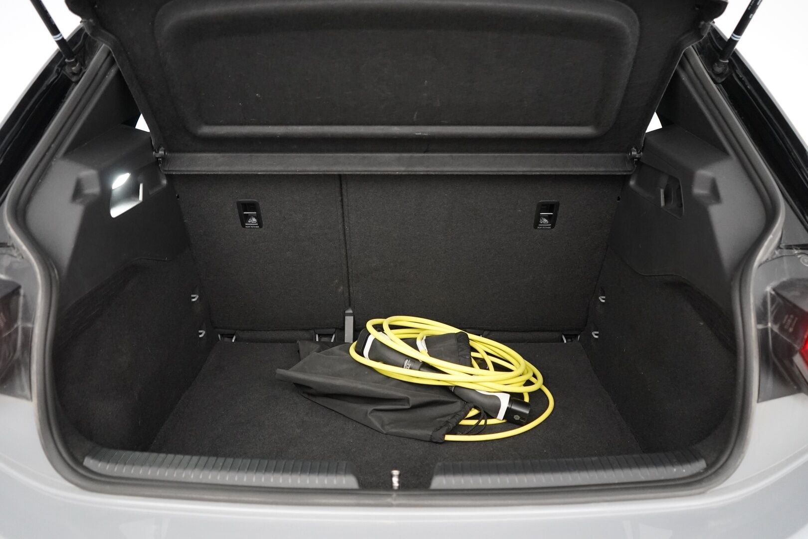 Volkswagen ID.3 2023 Pro Performance Life 150kW, akku 58kWh  * ACC / ILP / Tutkat / HUD * - Merkkihuollettu / Kahdet renkaat aluvantein / SOH 92.9%