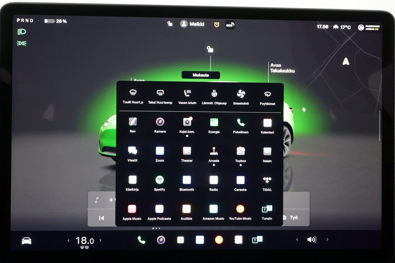Tesla Model Y 2023 Long Range - | Koukku | ILP | Lasikatto | ACC | Matrix-LED | P.Kamera | Muistipenkki | Premium Audio | Navi | Kaistavahti | Keyless | 1-om Suomi-auto | Kahdet renkaat |