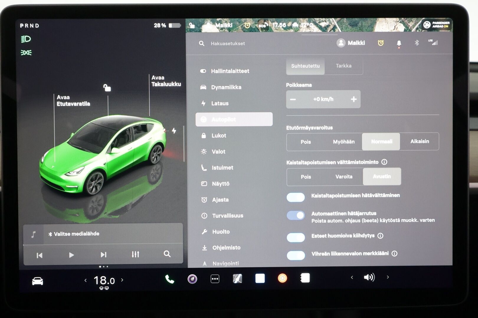 Tesla Model Y 2023 Long Range - | Koukku | ILP | Lasikatto | ACC | Matrix-LED | P.Kamera | Muistipenkki | Premium Audio | Navi | Kaistavahti | Keyless | 1-om Suomi-auto | Kahdet renkaat |