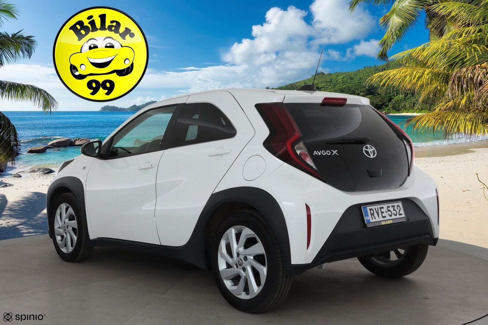 Toyota Aygo X 2023 1,0 VVT-i Play Edition Multidrive S *ACC / P.kamera / LED / Apple&Android* - Suomi-auto / Kahdet renkaat aluvanteilla / Merkkihuollettu