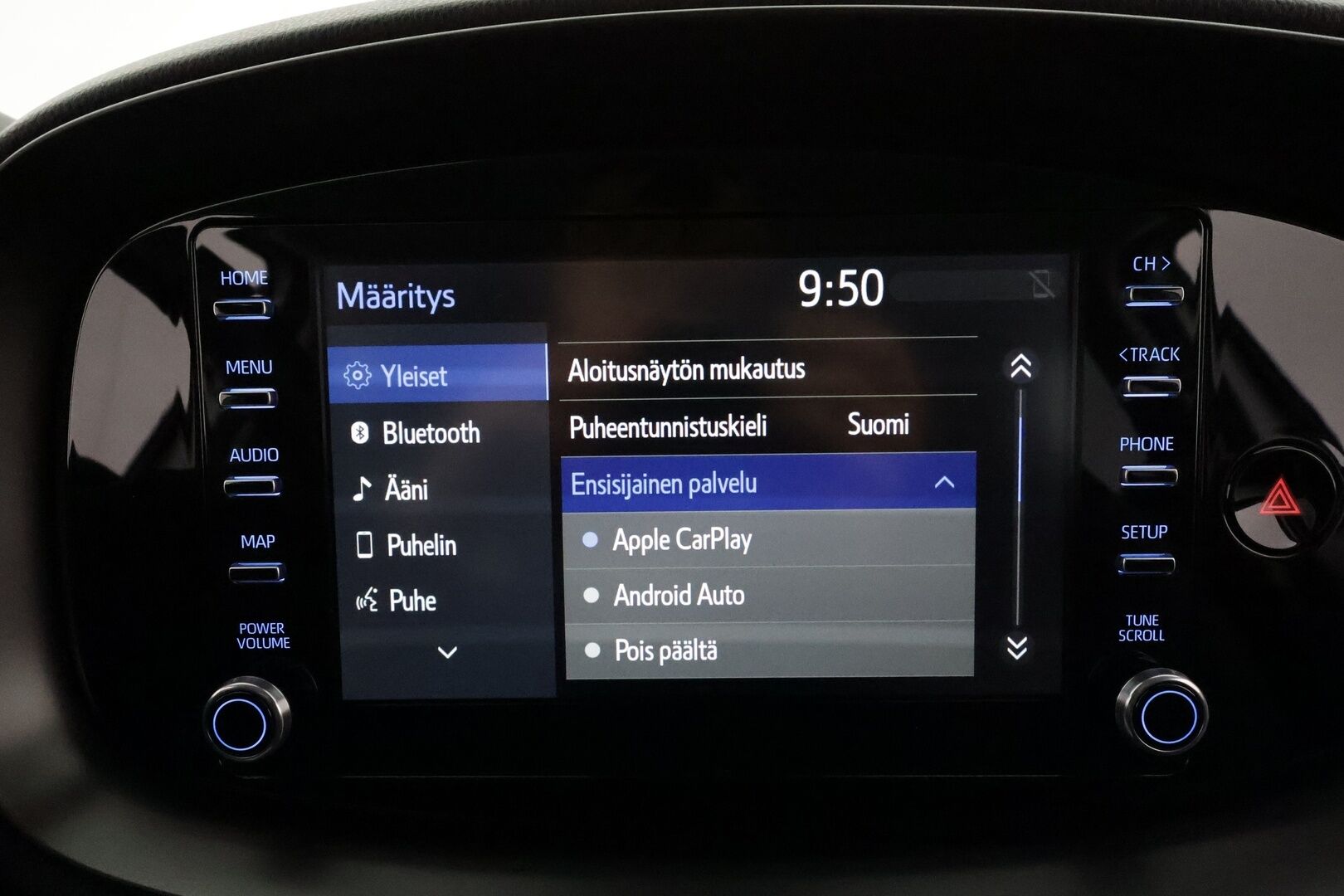 Toyota Aygo X 2023 1,0 VVT-i Play Edition Multidrive S *ACC / P.kamera / LED / Apple&Android* - Suomi-auto / Kahdet renkaat aluvanteilla / Merkkihuollettu - Osta nyt, maksa vasta ensi vuonna