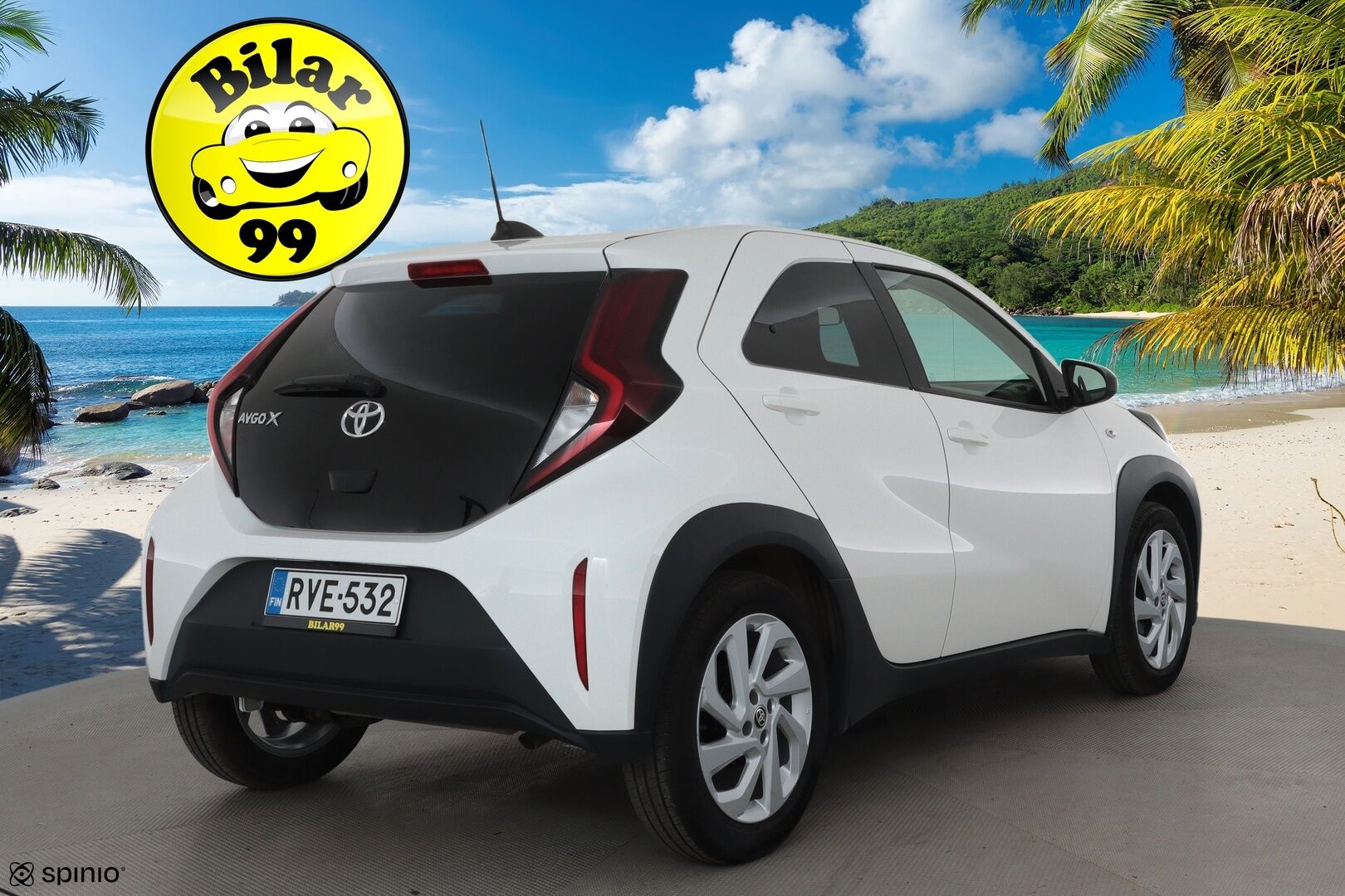 Toyota Aygo X 2023 1,0 VVT-i Play Edition Multidrive S *ACC / P.kamera / LED / Apple&Android* - Suomi-auto / Kahdet renkaat aluvanteilla / Merkkihuollettu - Osta nyt, maksa vasta ensi vuonna