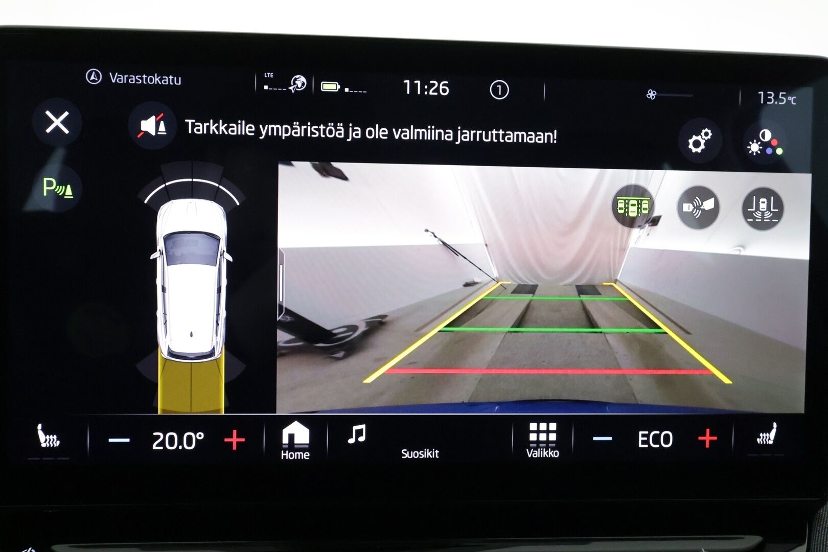 Skoda Enyaq 2023 80x 4x4 iV * ACC / Lisälämmitin / Koukku / P.kamera / Skoda crystal Matrix LED / Keyless / Apple&Android * - Suomi-auto / Kahdet Renkaat