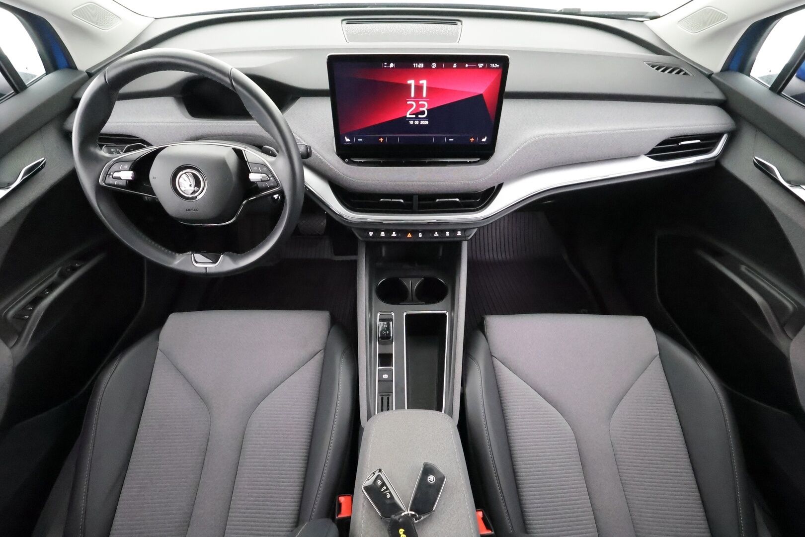 Skoda Enyaq 2023 80x 4x4 iV * ACC / Lisälämmitin / Koukku / P.kamera / Skoda crystal Matrix LED / Keyless / Apple&Android * - Suomi-auto / Kahdet Renkaat