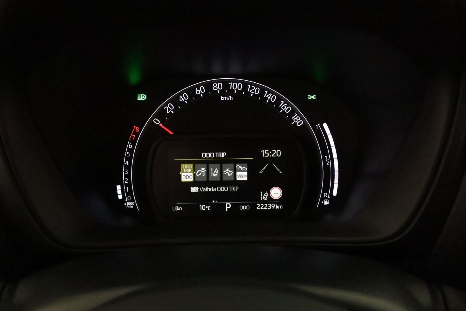 Toyota Aygo X 2023 1,0 VVT-i Play Edition Multidrive S *ACC / P.kamera / LED / Apple&Android* - 1.Om Suomi-auto / Kahdet alumiinivanteet / Merkkihuollettu