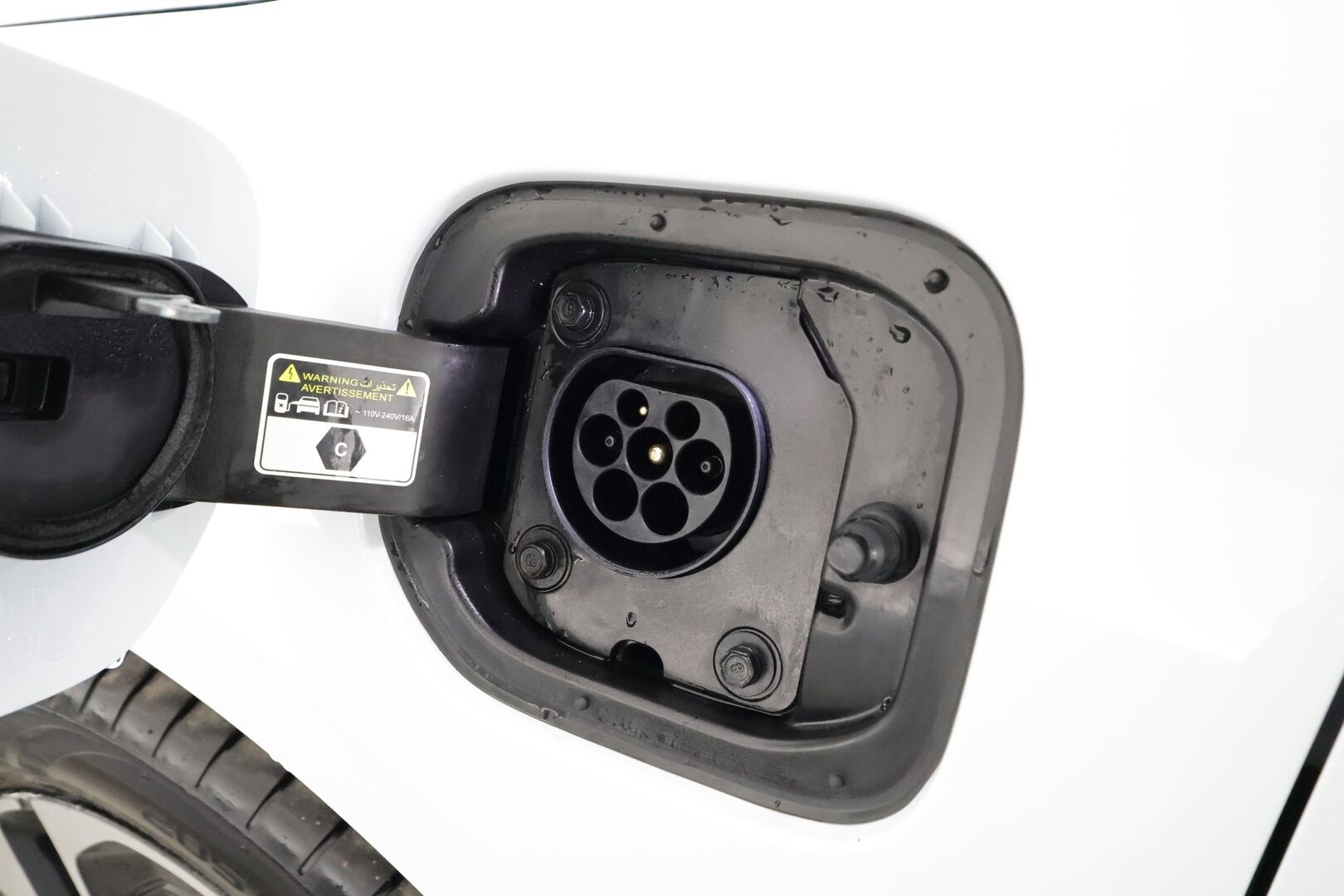 Kia Ceed 2023 1,6 GDI Plug-In Hybrid Business Premium SW DCT - | Digimittaristo | Adapt.vakkari | Kamera | 1om.Suomi-auto | Koukku |